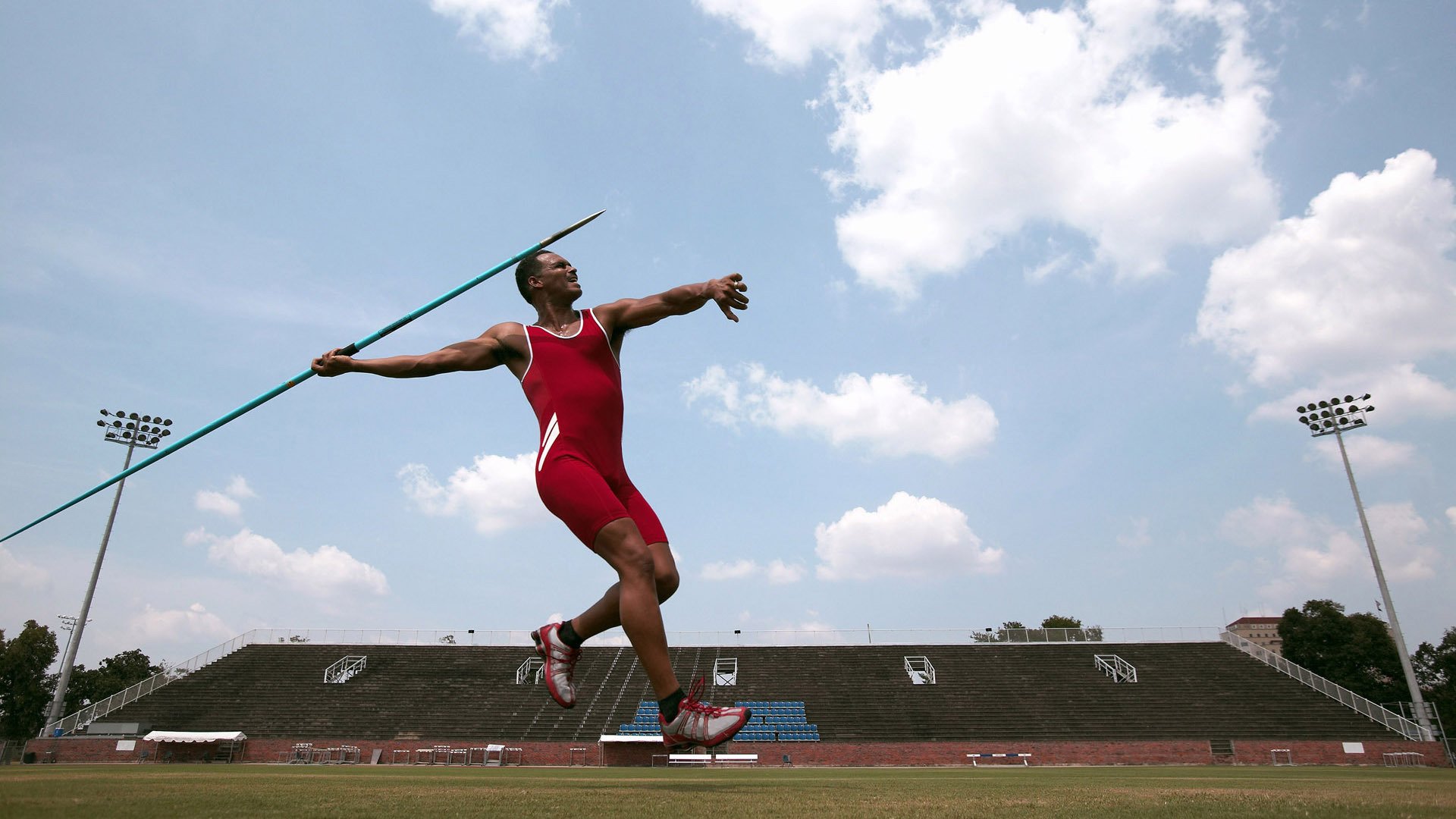 Kaiyun官方登录入口-关键转身速度缩短比赛时间，转身技术